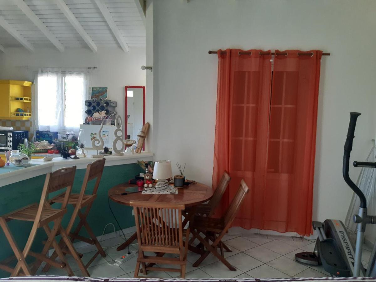 Appartement Havre De Paix à Baie-Mahault Extérieur photo